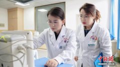 （全国两会）“硬件很硬，人才紧缺” 马秀英代表“幸福的烦恼”